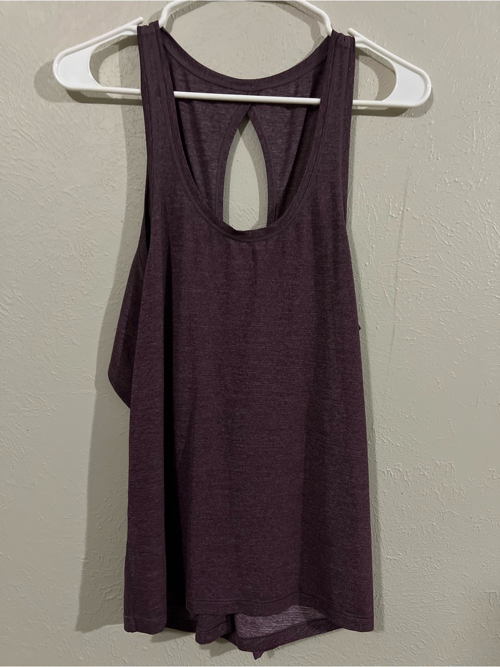 Lululemon hold and let flow purple maroon heather tank top no tag maybe size 8